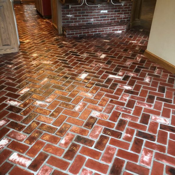 PortStone Gallery Image - The Look of Full Brick Without the Weight