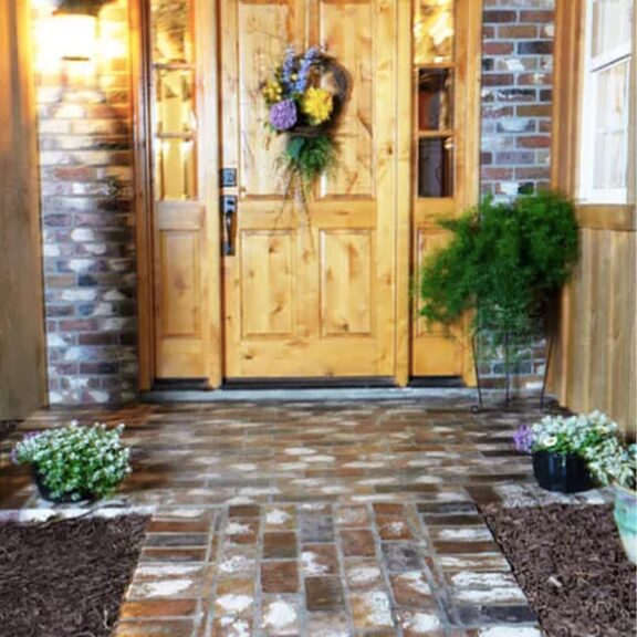 PortStone Gallery Image - The Look of Full Brick Without the Weight