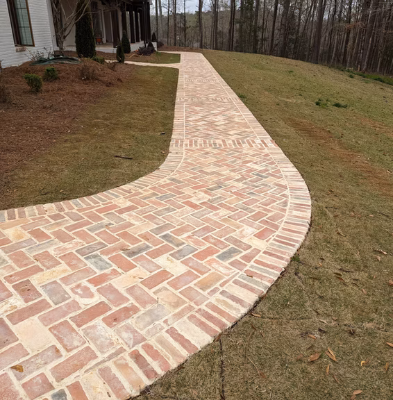 Patriot Pavers Gallery Image - The Look of Full Brick Without the Weight